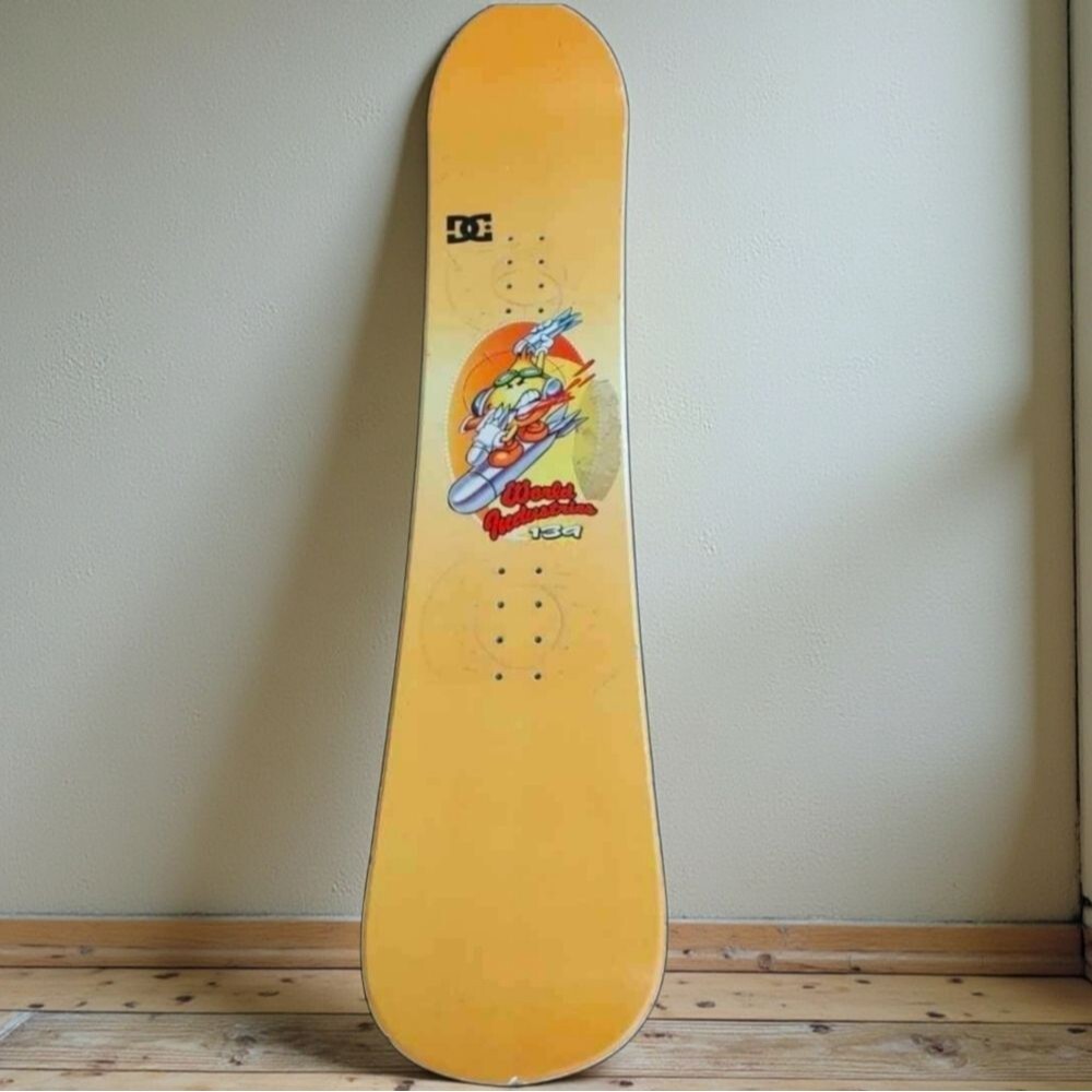 World Industries Wet Willy Devilman Cartoon Graphic Collectible Snowboard 139cm